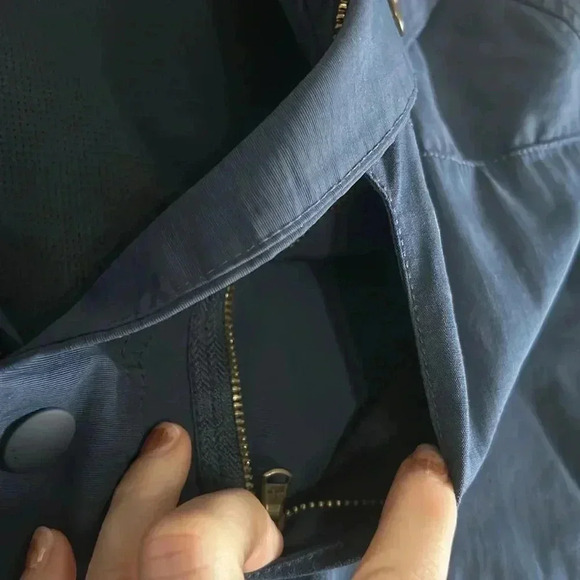 Vineyard Vines long, insulated, drawstring HTF utility jacket women’s small - Picture 10 of 15